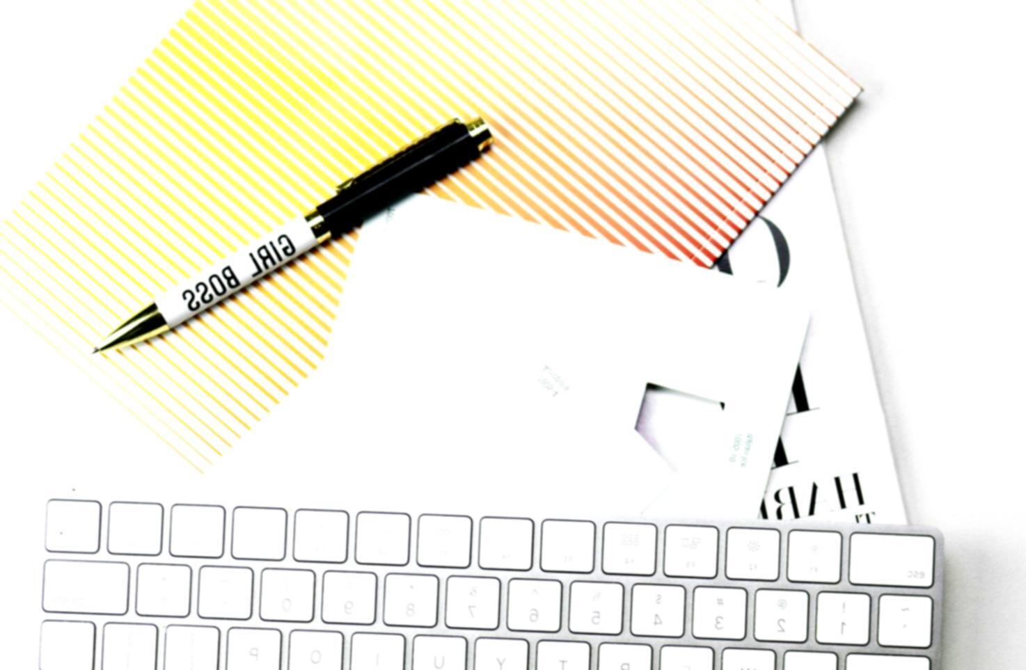 Professional presentation of financial analysis results to business team